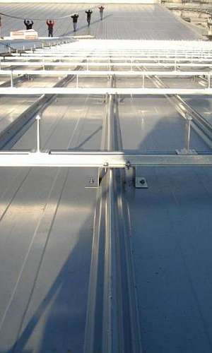 Serviço de instalação de telha zipada Serviço de instalação de telha zipada